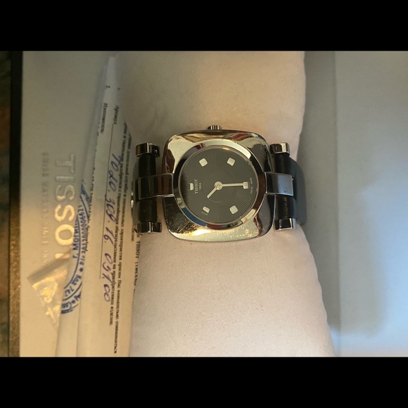 Tissot watch main image 6